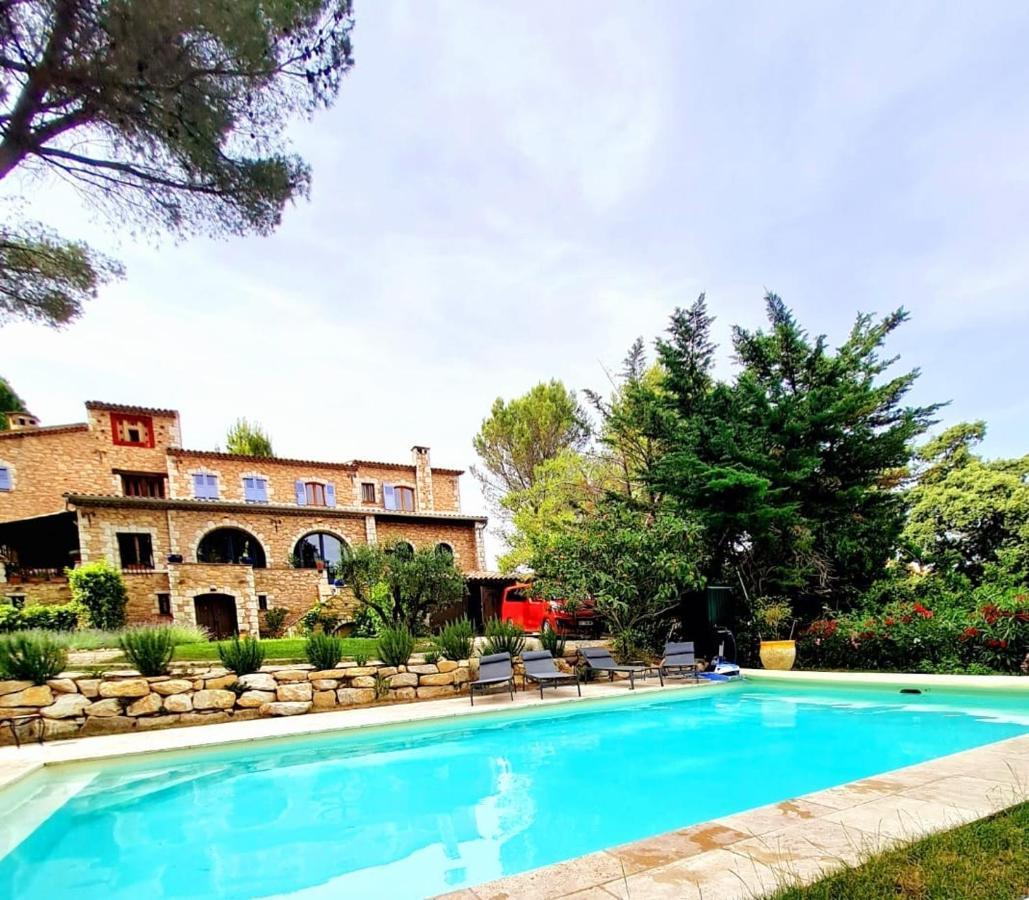 B&B Oasis Des Lavandes - Chambre Coqueliot วิลเนิฟ-เลส์-อาวิญง ภายนอก รูปภาพ