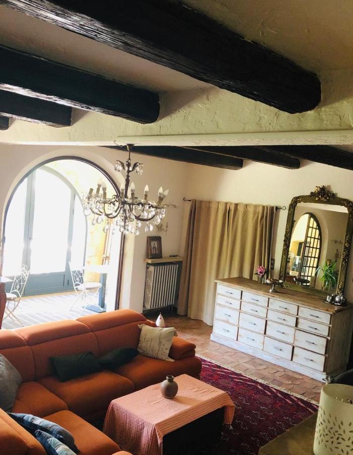 B&B Oasis Des Lavandes - Chambre Coqueliot วิลเนิฟ-เลส์-อาวิญง ภายนอก รูปภาพ